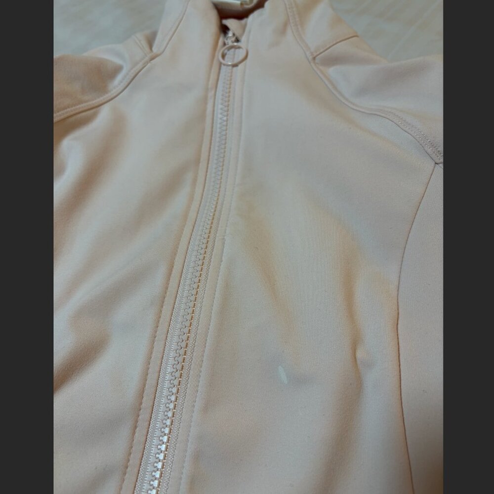 Fabletics Trinity Performance Jacket, SIZE XXS, COLOR ROSY TAN - Picture 6 of 6